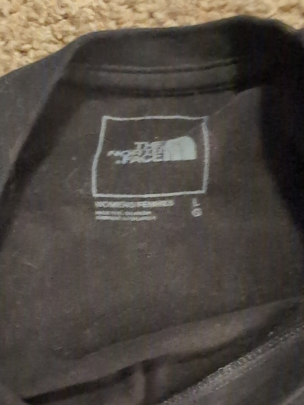 The North Face Black Short Sleeve Logo Tee - Picture 2 of 3